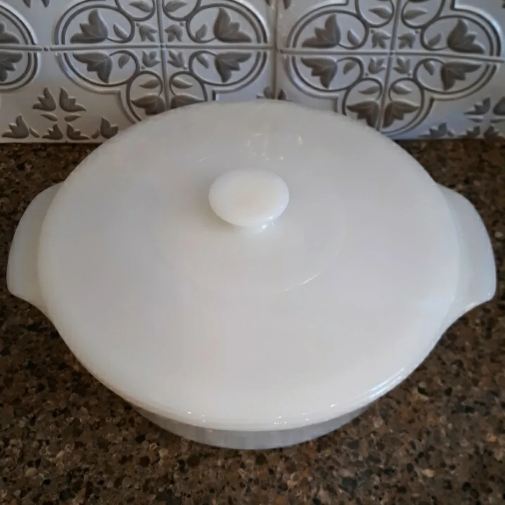 Fire King Anchor Hocking Milk Glass Casserole Dish With Lid
